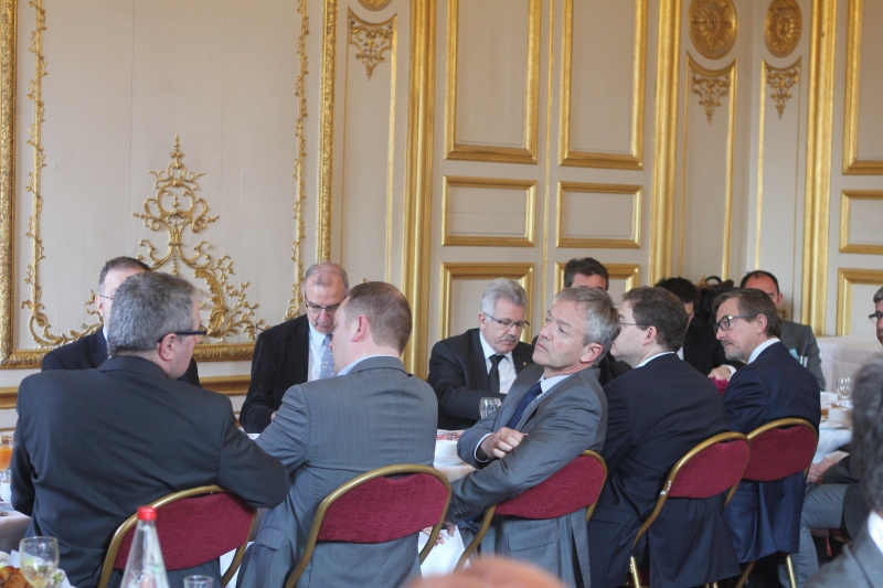 15 mars 2016 - Petit déjeuner organisé au Sénat