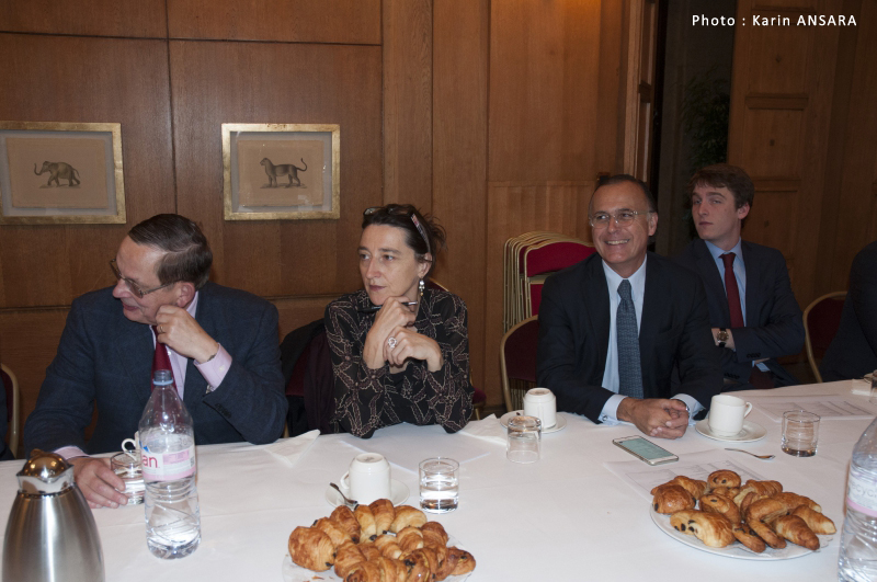 Petit-déjeuner avec Son Excellence Sir Peter RICKETTS