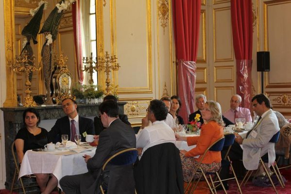 Petit déjeuner avec Jean-Louis GUIGOU