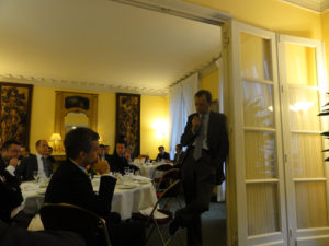 18 octobre 2010 : petit-déjeuner du Club de l’Audace à l’Assemblée Nationale avec Louis SCHWEITZER, président d’honneur de Renault