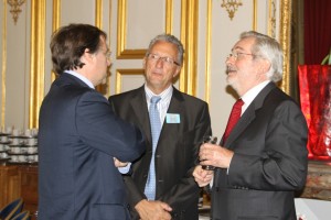 Dîner-débat organisé au Sénat dans le cadre Groupe de liaison Parlement-Commerce.