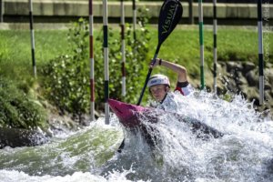 Camille PRIGENT, kayak slalom, 22 ans, championne d’Europe par équipe et championne du monde U23 en 2019, membre de la Team Hope