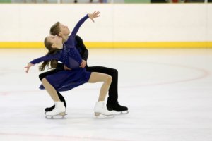 Emie LEFEBVRE, patinage sur glace, 13 ans, espoir catégorie Cadet « Ministère des Sports », vice-Championne de France 2019 de Danse sur Glace en couple catégorie Minimes, et classée 2ème au ranking national 2020 catégorie Cadet, diabétique de type I